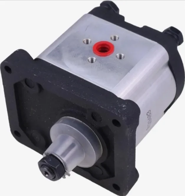 Iphampu Entsha Ye-Tractor Gear Hydraulic Pump YeTractor 5179719 5086286 5129483